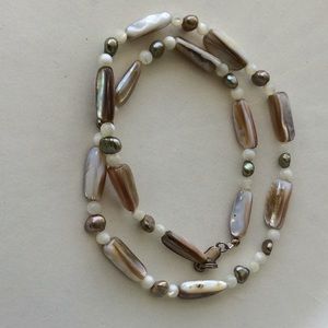 Ocean treasure pearl SS necklace